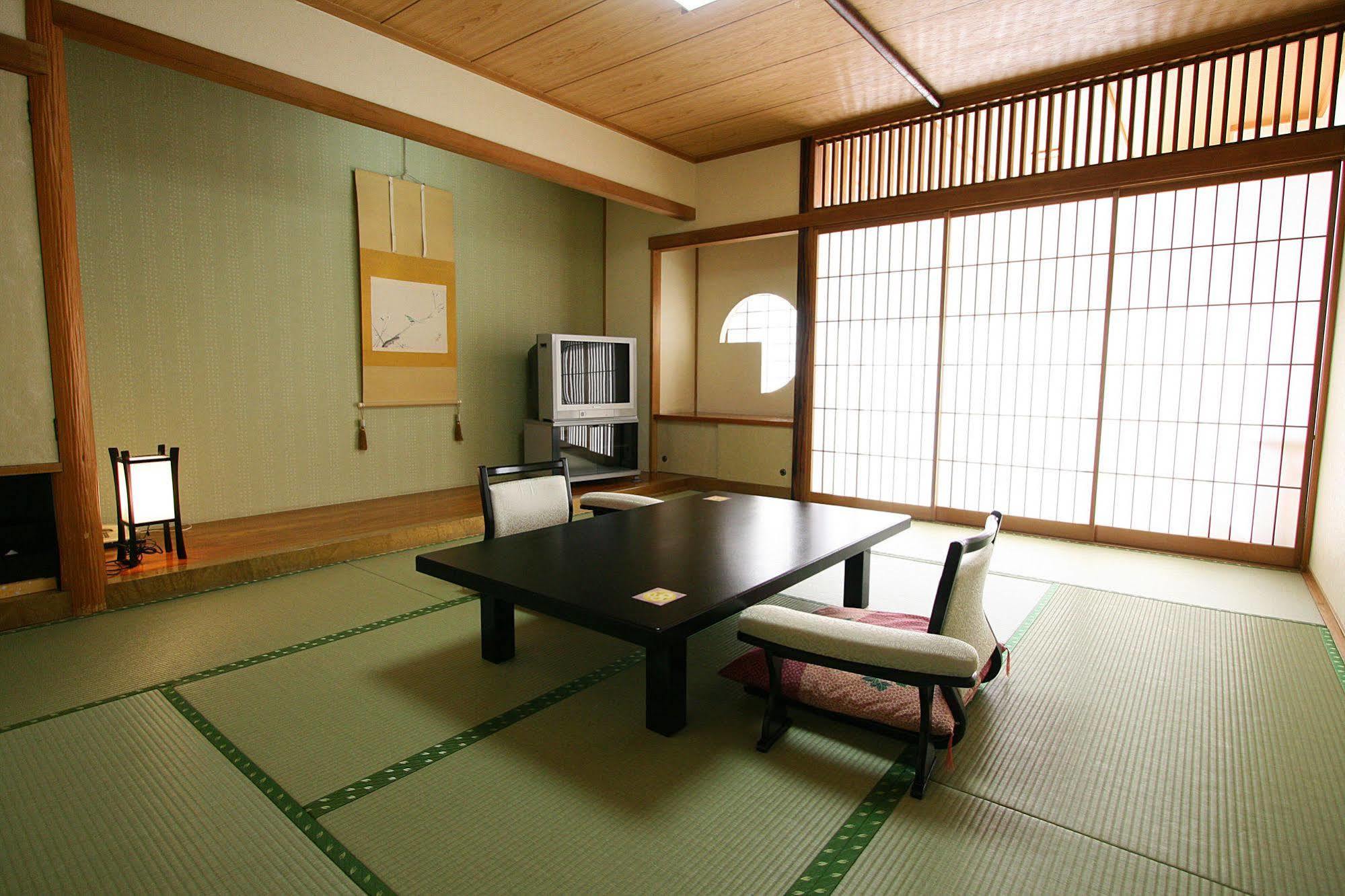 Hotel Hana Isawa Fuefuki Dış mekan fotoğraf